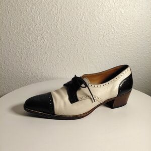 SOLD SOLD SOLD Womens Shoes Black/cream Leather